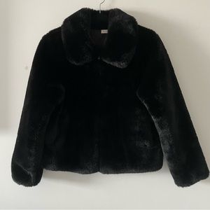 Brandy Melville John Galt black fuzzy zip up coat jacket one size pockets collar